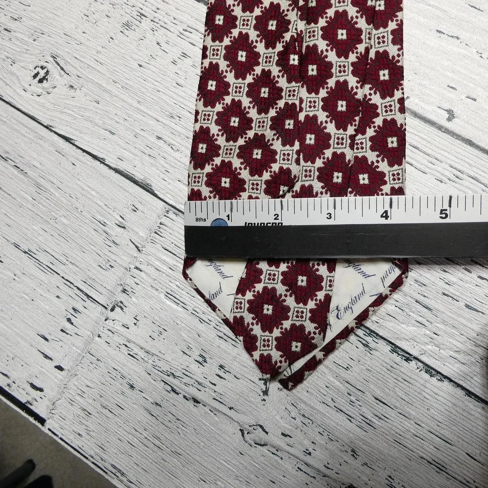 Briar Tie Mens One Size Red Geometric Jacquard‎ Classic Dress Necktie Business
